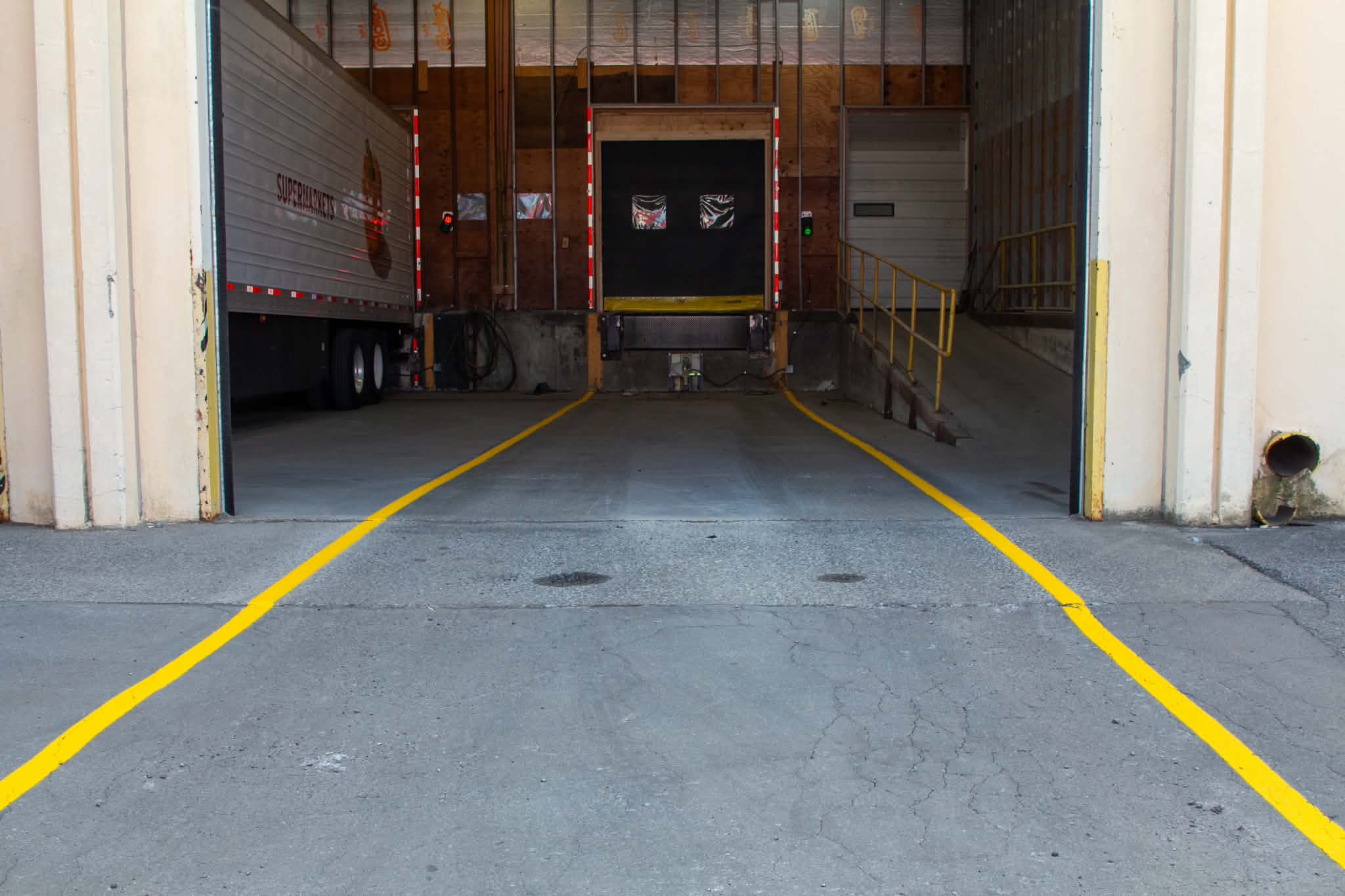 Loading Bay Marking